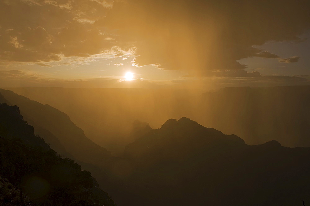 Sun setting over Grand Canyon National Park