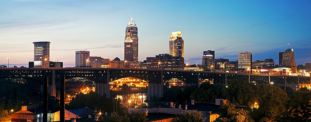 USA, Ohio, Cleveland, Often called city of bridges, at dusk