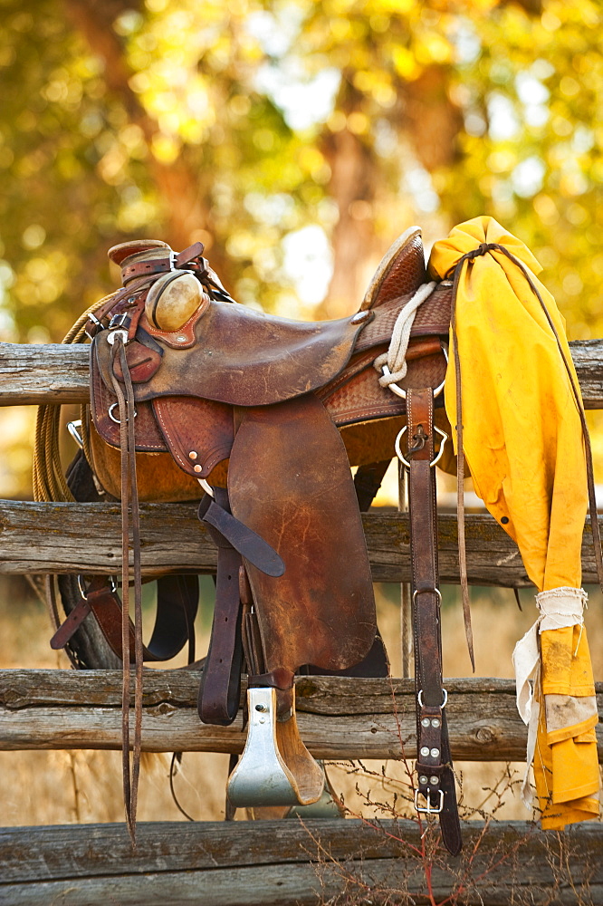 Saddle on fence