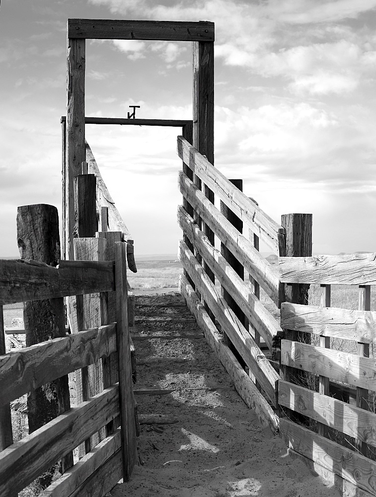 USA, Utah, Wooden fence on ranch