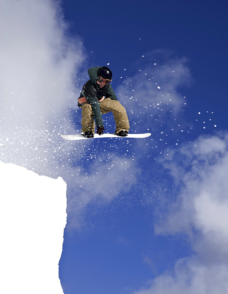 Snowboarder