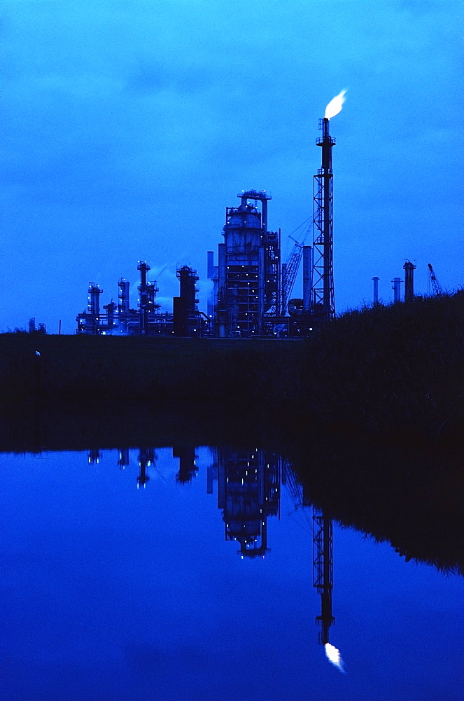 Oil refinery in Baytown, Texas