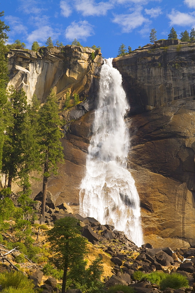 USA, California, Yosemite National Park, Nevada Falls