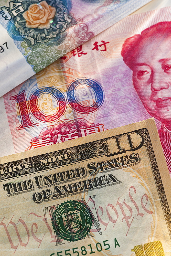 Chinese and American money