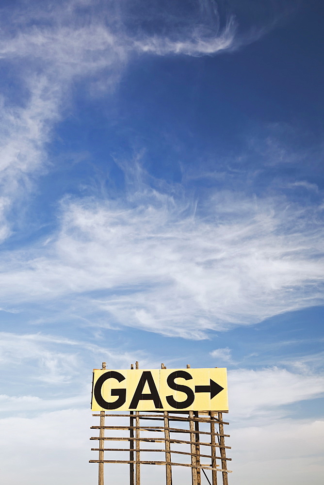 Gas sign and arrow, USA, South Dakota, Okaton