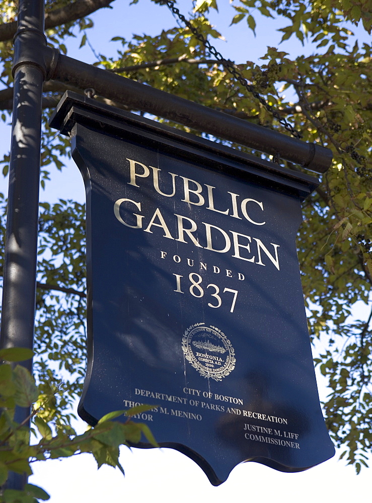 USA, Massachusetts, Boston, Public Garden sign