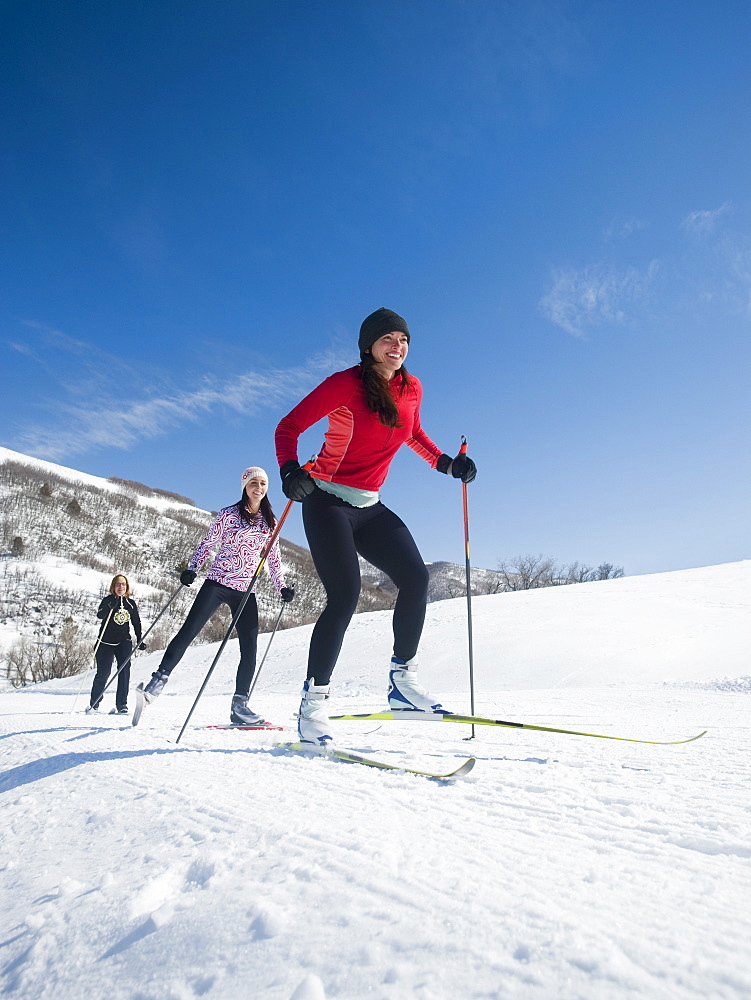 Women cross country skiing