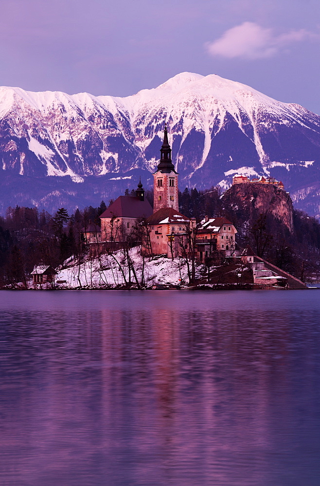 View of Church of the Assumption with lake and mountain, Slovenia, Bled, Church on the Lake, Church of the Assumption