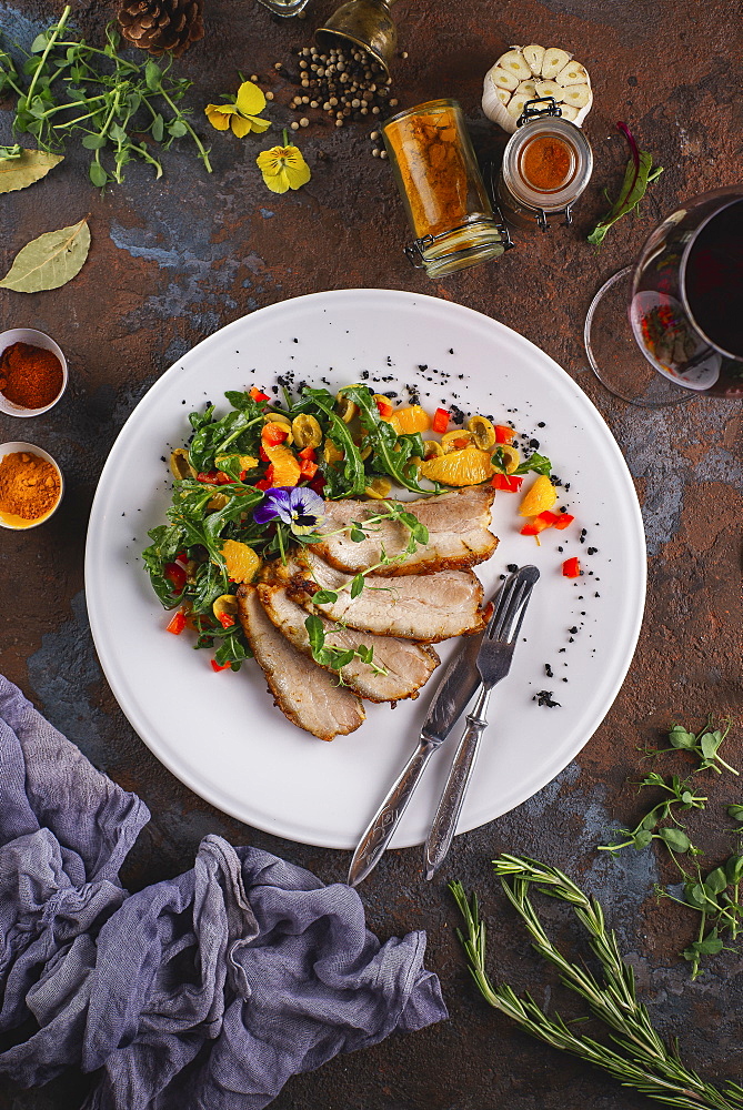 Roasted pork salad with flowers