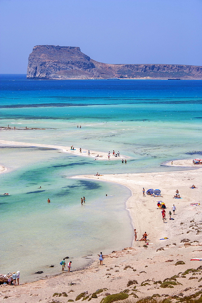 Greece, Crete, Gramvoussa Peninsula, Balos, People on beach and turquoise sea