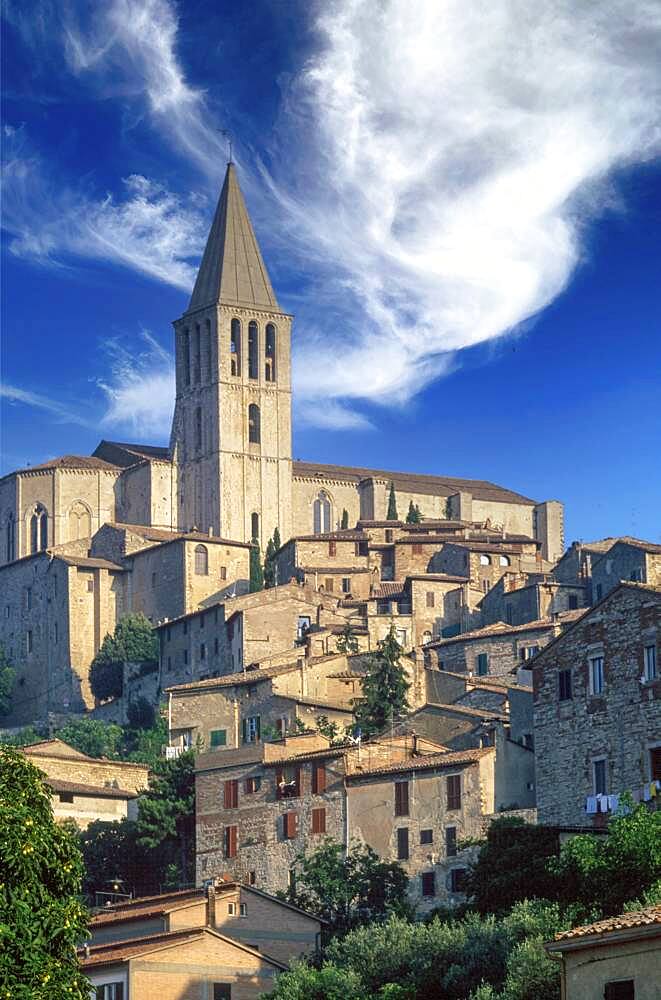 Italy, Tuscany, Val D'Orcia, Pienza, Medieval town on hill