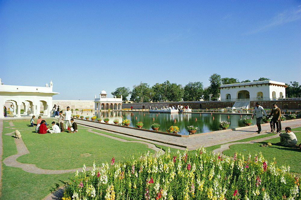 Shalimar (Shalamar) Gardens, UNESCO World Heritage Site, Lahore, Punjab, Pakistan, Asia 