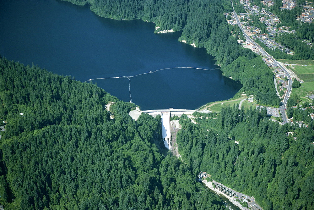 Cleveland Dam, Capilano River, Vancouver, British Columbia, Canada, North America