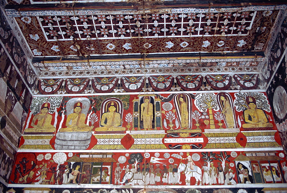 Wall paintings, Buddhist temple at Kelaniya, Sri Lanka, Asia