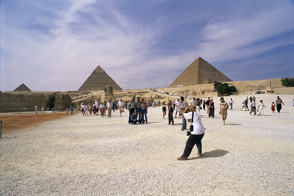 Pyramids, Giza, UNESCO World Heritage Site, Cairo, Egypt, North Africa, Africa