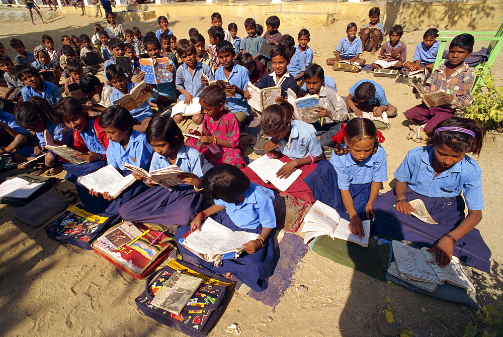 Village school, Deogarh, Rajasthan state, India, Asia