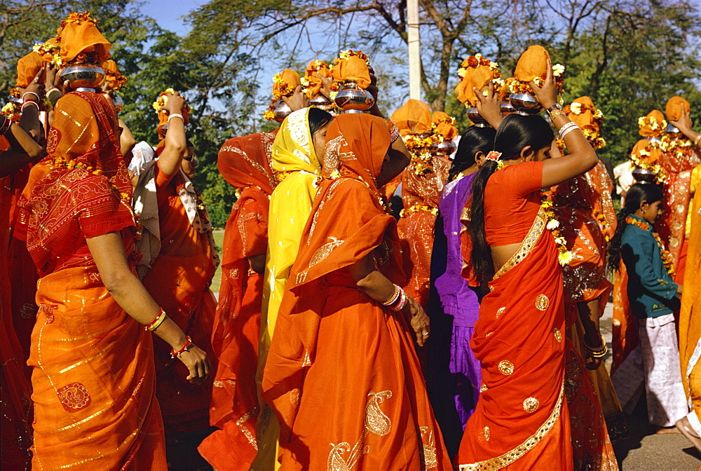 Women at Jain festival, Jaipur, Rajasthan state, India, Asia