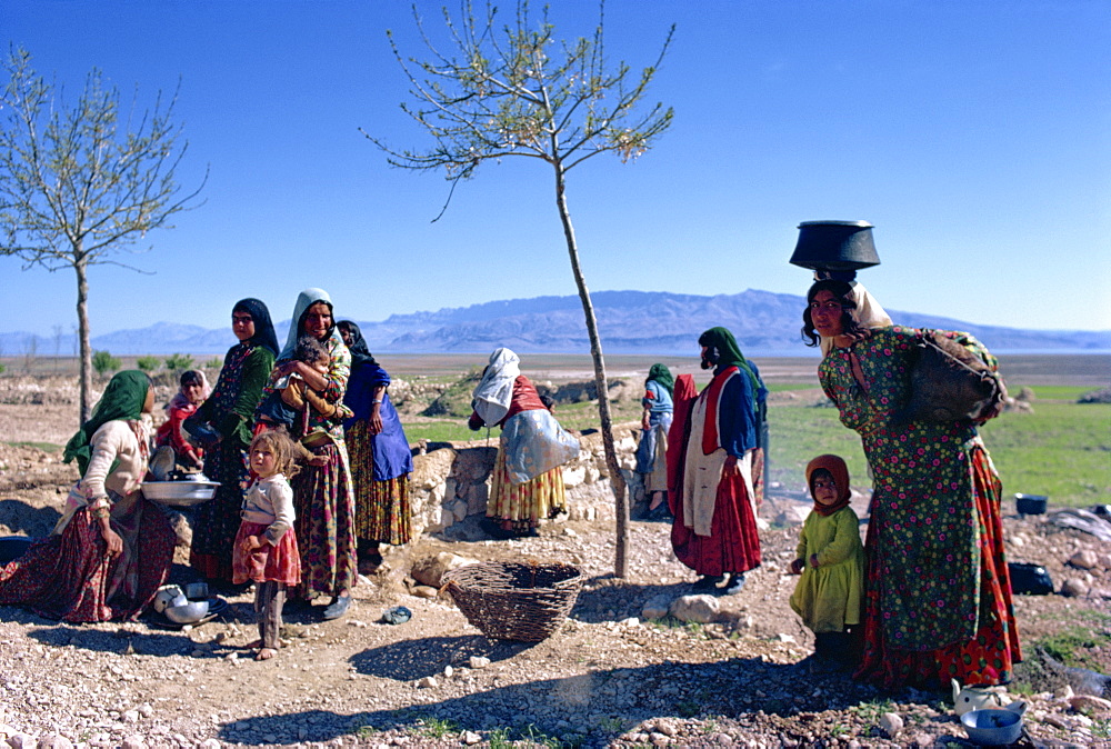 Qashqai tribe, near Shiraz, Iran, Middle East