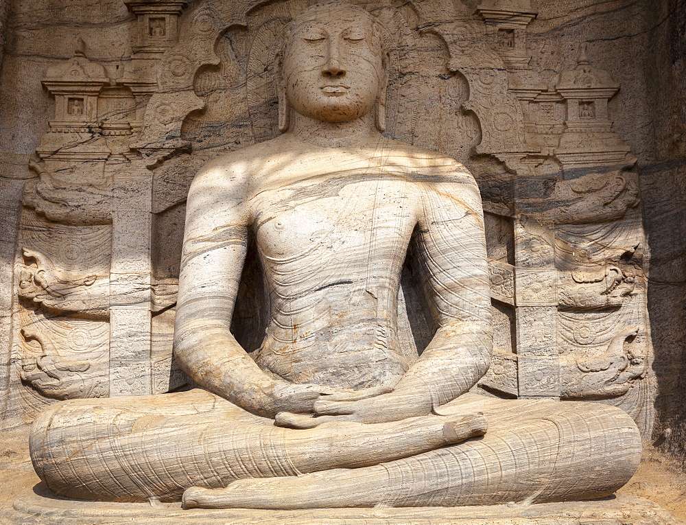 Sitting Buddha, Gal Vihara, Polonnaruwa, UNESCO World Heritage Site, Sri Lanka, Asia 