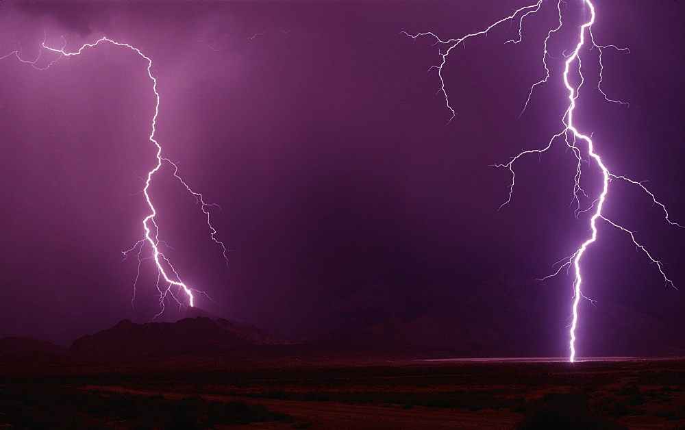 Lighting Up The Desert, Lightning; Southern Nevada