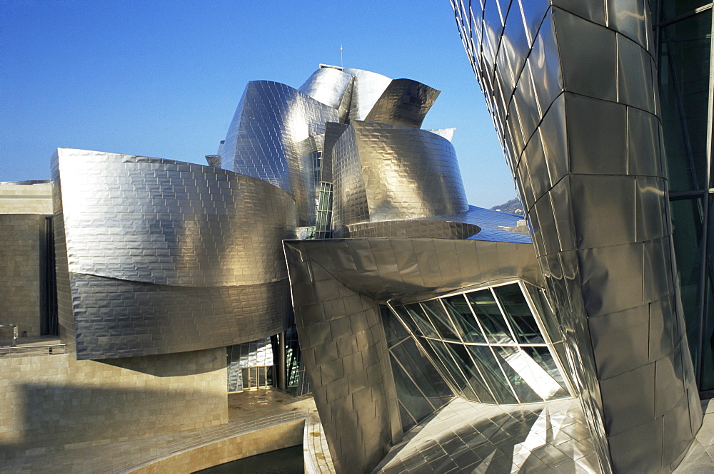 Guggenheim Museum, Bilbao, Euskadi (Pais Vasco), Spain, Europe