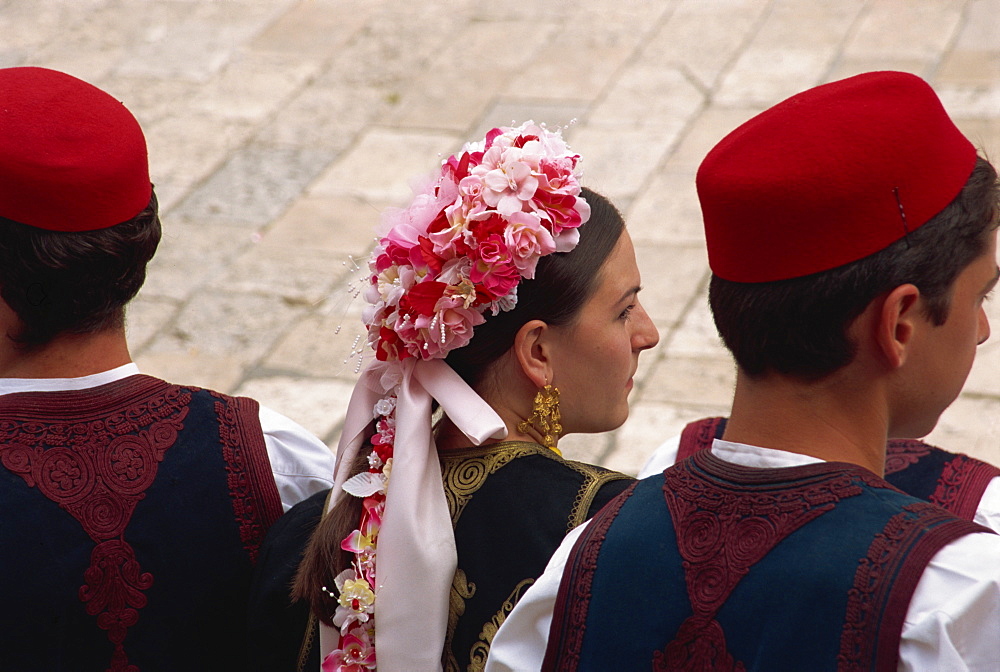 Tourist Board folk dancers, Lusa Square, Dubrovnik, Croatia, Europe