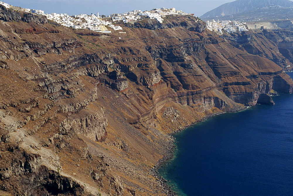 Fira Town, the capital of Santorini (Thira), perched on the Caldera Rim, Cyclades Islands, Greek Islands, Greece, Europe