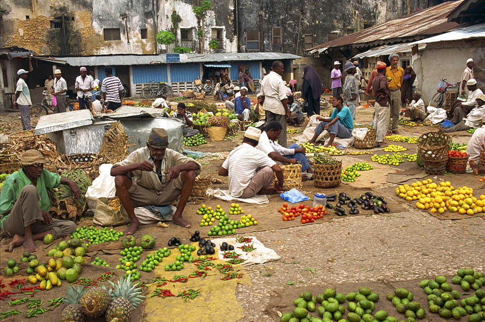 Market scene, Zanzibar, Tanzania, East Africa, Africa