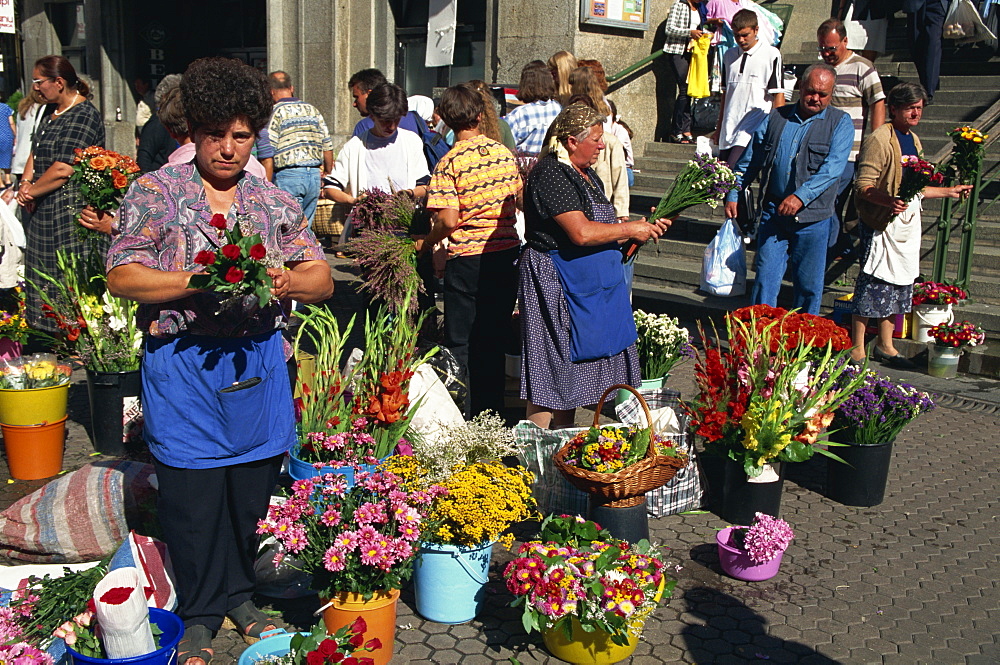 Flower sellers, Dolac market, Zagreb, Croatia, Europe