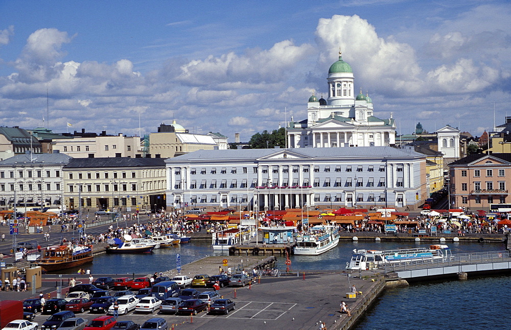 Lutheran cathedral and market square, Helsinki, Finland, Scandinavia, Europe