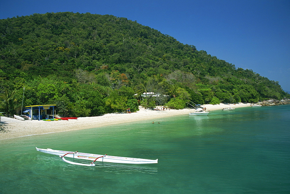 Welcome Bay Beach, Fitzroy Island, near Cairns, Queensland, Australia, Pacific