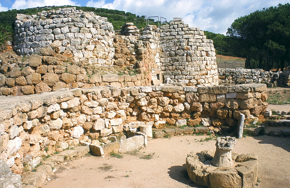 Nuraghe di Palmavera, dating from 13th century BC,near Alghero, Nurra province, Sardinia, Italy, Europe