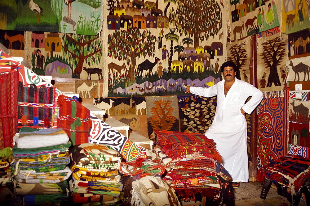 Carpet and textile souk, Merchant Bazaar, Giza, Cairo, Egypt, North Africa, Africa