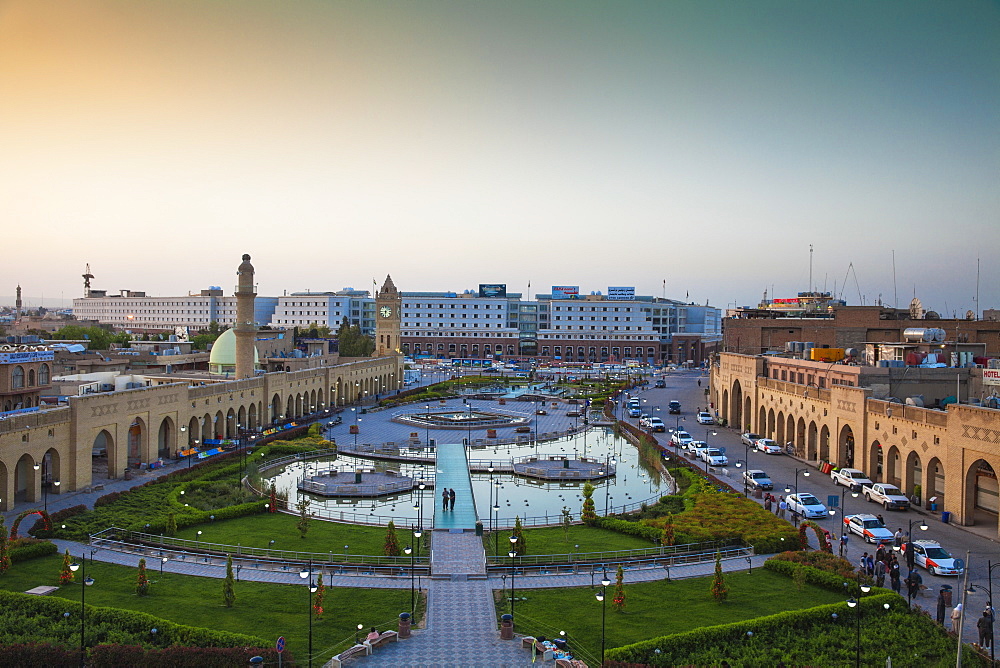 Shar Park and Qaysari Bazaars, Erbil, Kurdistan, Iraq, Middle East