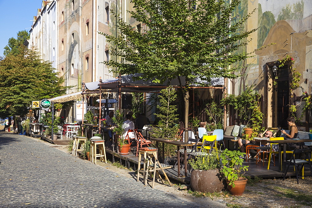 Restaurants on cobbled street, Skadarlija, Belgade's Bohemian Quarter, Belgrade, Serbia, Europe