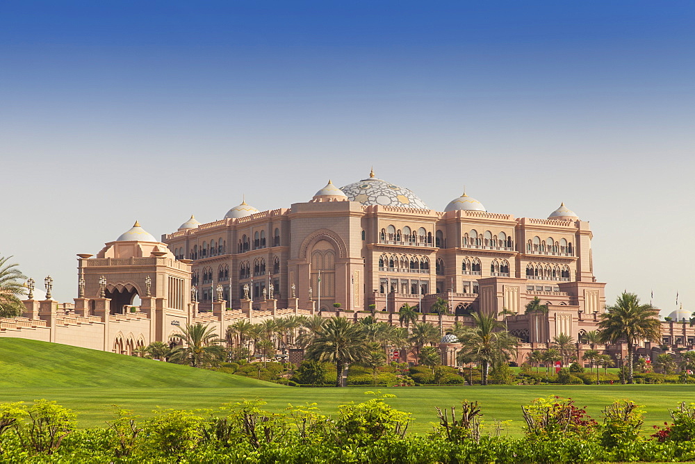 The Emirates Palace Hotel, Abu Dhabi, United Arab Emirates, Middle East