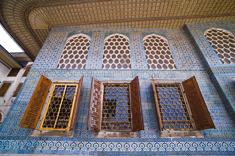 Topkapi Palace details of decoration, UNESCO World Heritage Site, Istanbul, Turkey, Europe