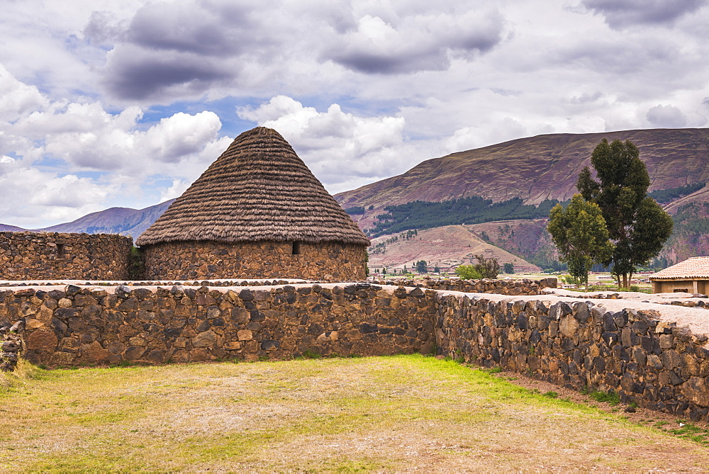 Raqchi Inca ruins, an archaeological site in the Cusco Region, Peru, South America