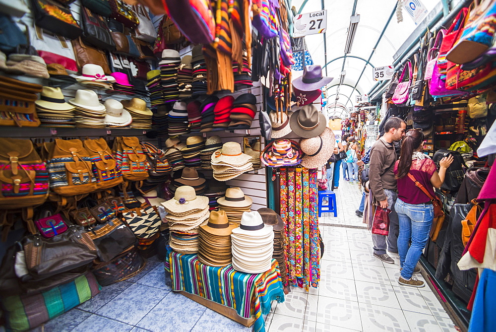 Mariscal Artisanal Market (Mercado Artesanal La Mariscal), Quito, Ecuador, South America