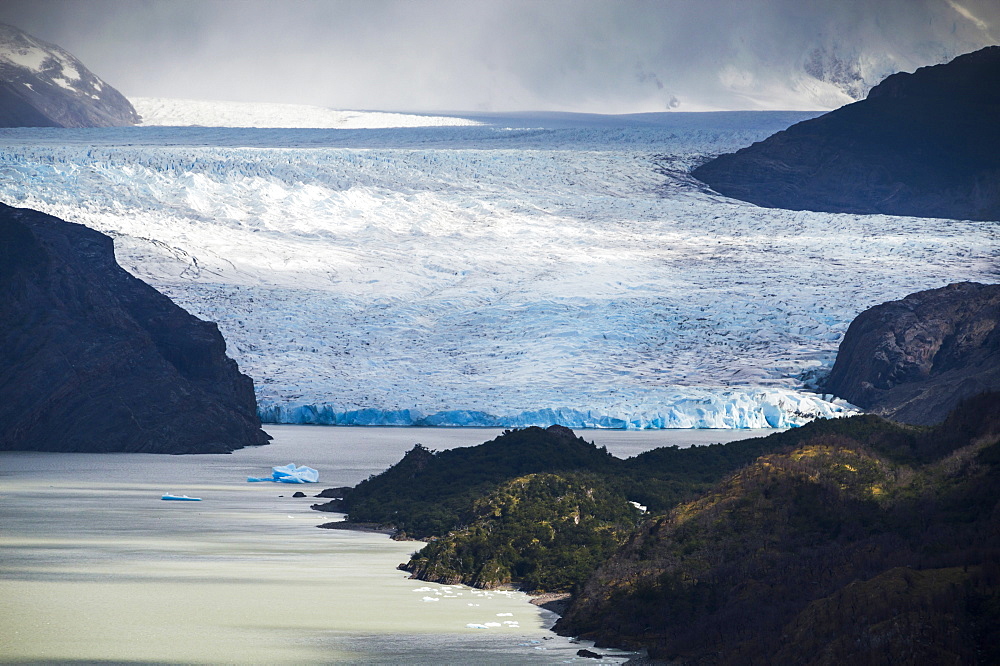 Grey Glacier (Glaciar Grey) and Grey Lake (Lago Grey), Torres del Paine National Park, Patagonia, Chile, South America