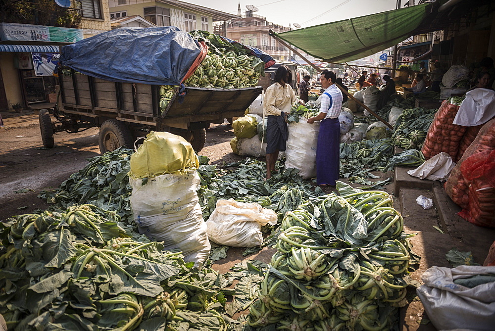 Pyin Oo Lwin (Pyin U Lwin) Market, Myanmar (Burma), Asia