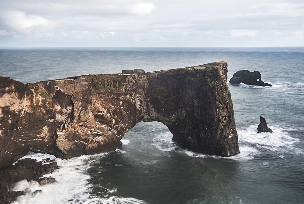 Dyrholaey Rock Arch, Dyrholaey Peninsula, near Vik, South Iceland (Sudurland), Iceland, Polar Regions