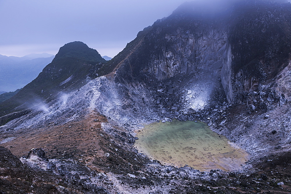 Crater at the top of Sibayak Volcano, an active volcano at Berastagi (Brastagi), North Sumatra, Indonesia, Southeast Asia, Asia