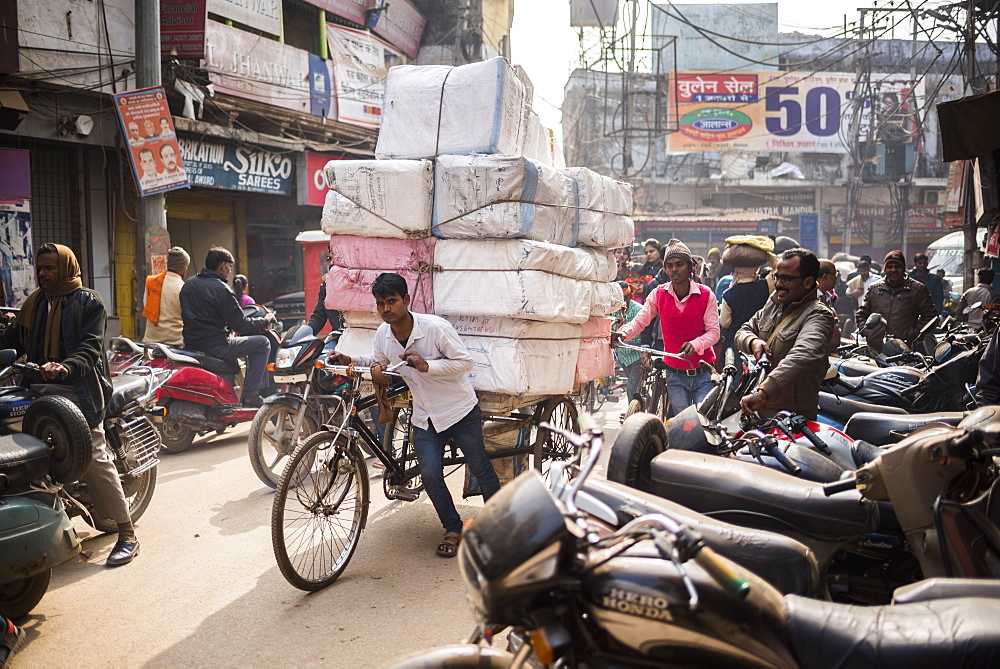 Street scene in Varanasi, Uttar Pradesh, India, Asia