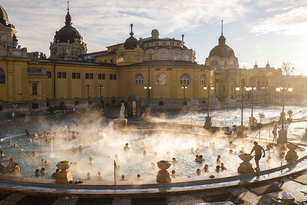 Szechenyi Thermal Baths, Budapest, Hungary, Europe