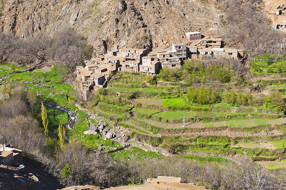 Berber village at the foot of Tizi n Tamatert, High Atlas Mountains, Morocco, North Africa, Africa 