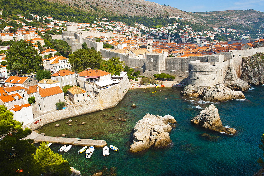 Dubrovnik Old Town and the City Walls, UNESCO World Heritage Site, from Fort Lovrijenac, Dubrovnik, Dalmatian Coast, Croatia, Europe 