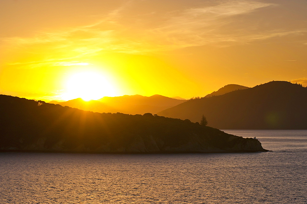 Queen Charlotte Sound at sunset, Picton, Marlborough Region, South Island, New Zealand, Pacific 