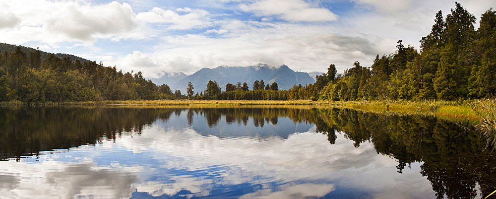 Reflections at Lake Matheson, Westland National Park, UNESCO World Heritage Site, South Island, New Zealand, Pacific 