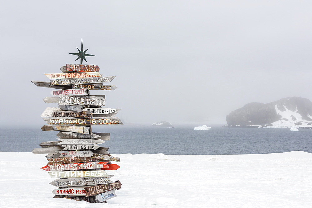 Bellingshausen (Russian) or Frei (Chilean) Base, South Shetland Island Group, Antarctica, Polar Regions